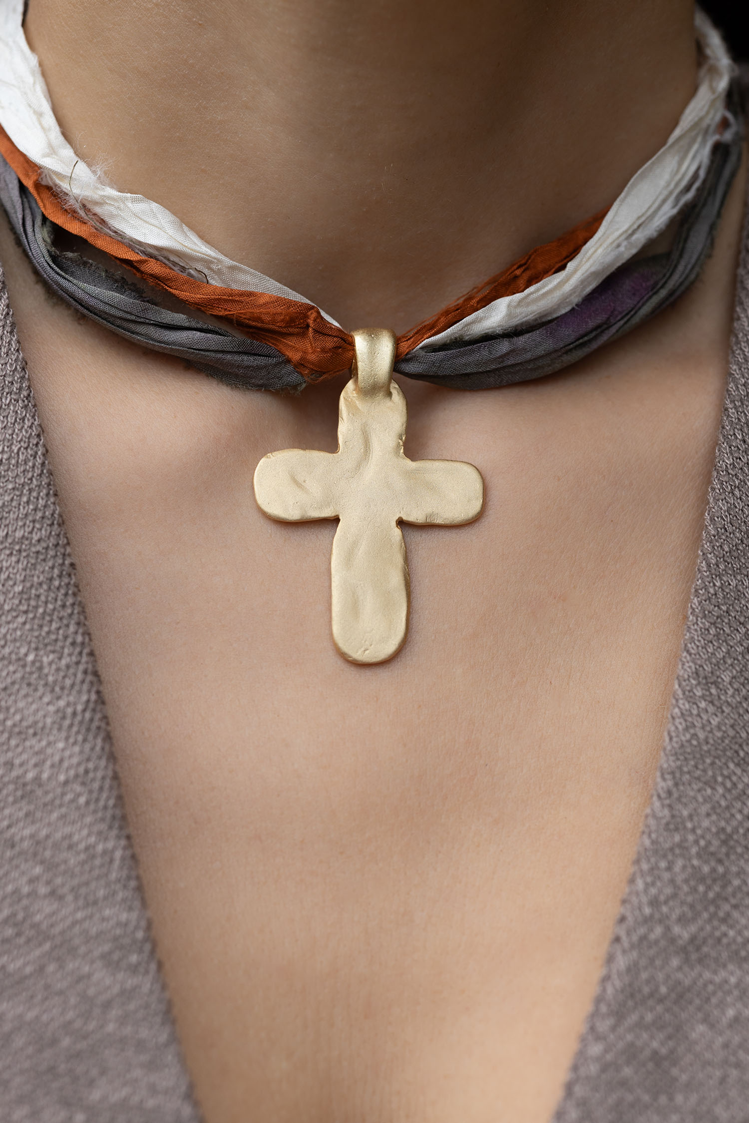 COLLAR CRUZ SERENA