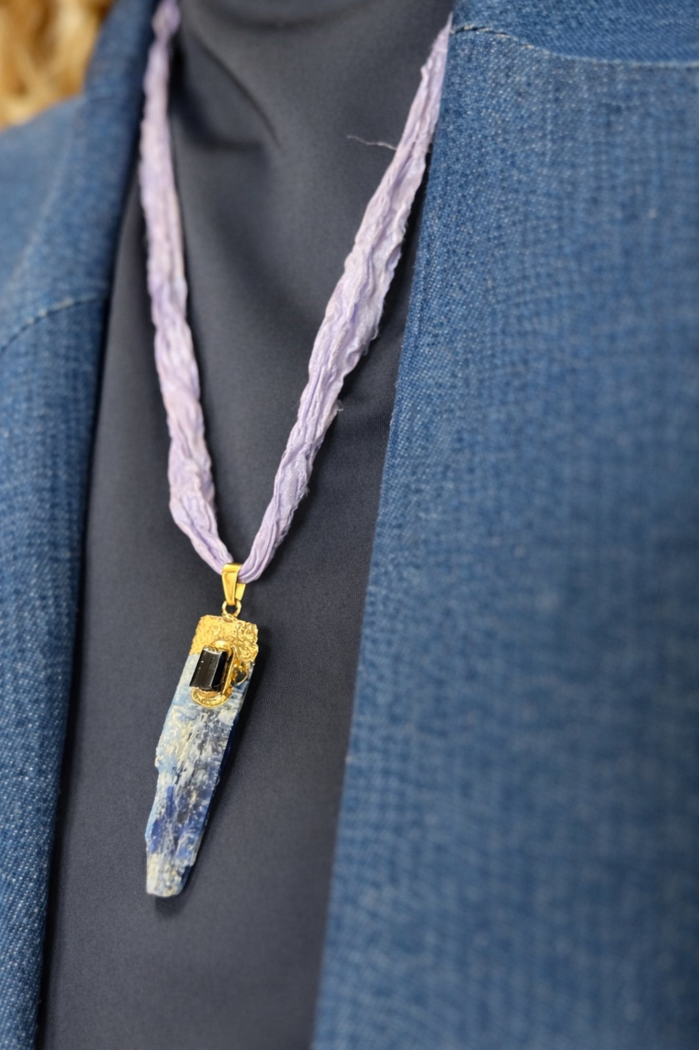 Pre-Order Colgante Sari Índigo